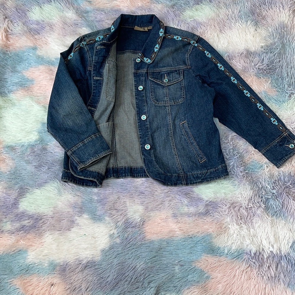 STUNNING ETHYL VINTAGE DENIM JACKET SIZE L